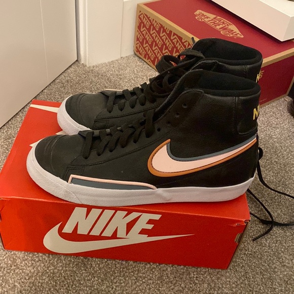 size 4 nike blazers